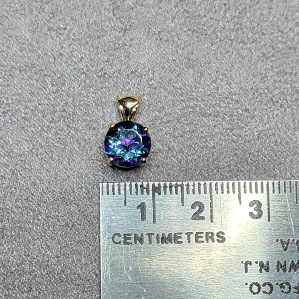 Elegant 14K Yellow Gold Neptune Topaz Pendant - Picture 14 of 14